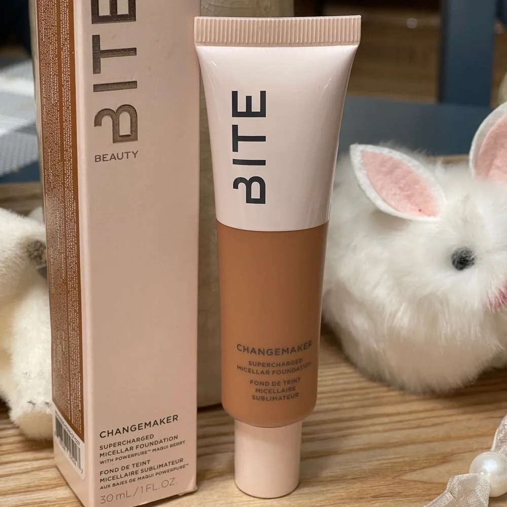 BITE BEAUTY Changemaker Supercharged Micellar Foundation in “T115”